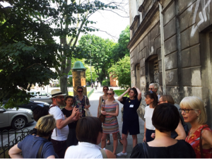 The seminar group wandering around Kazimierz.